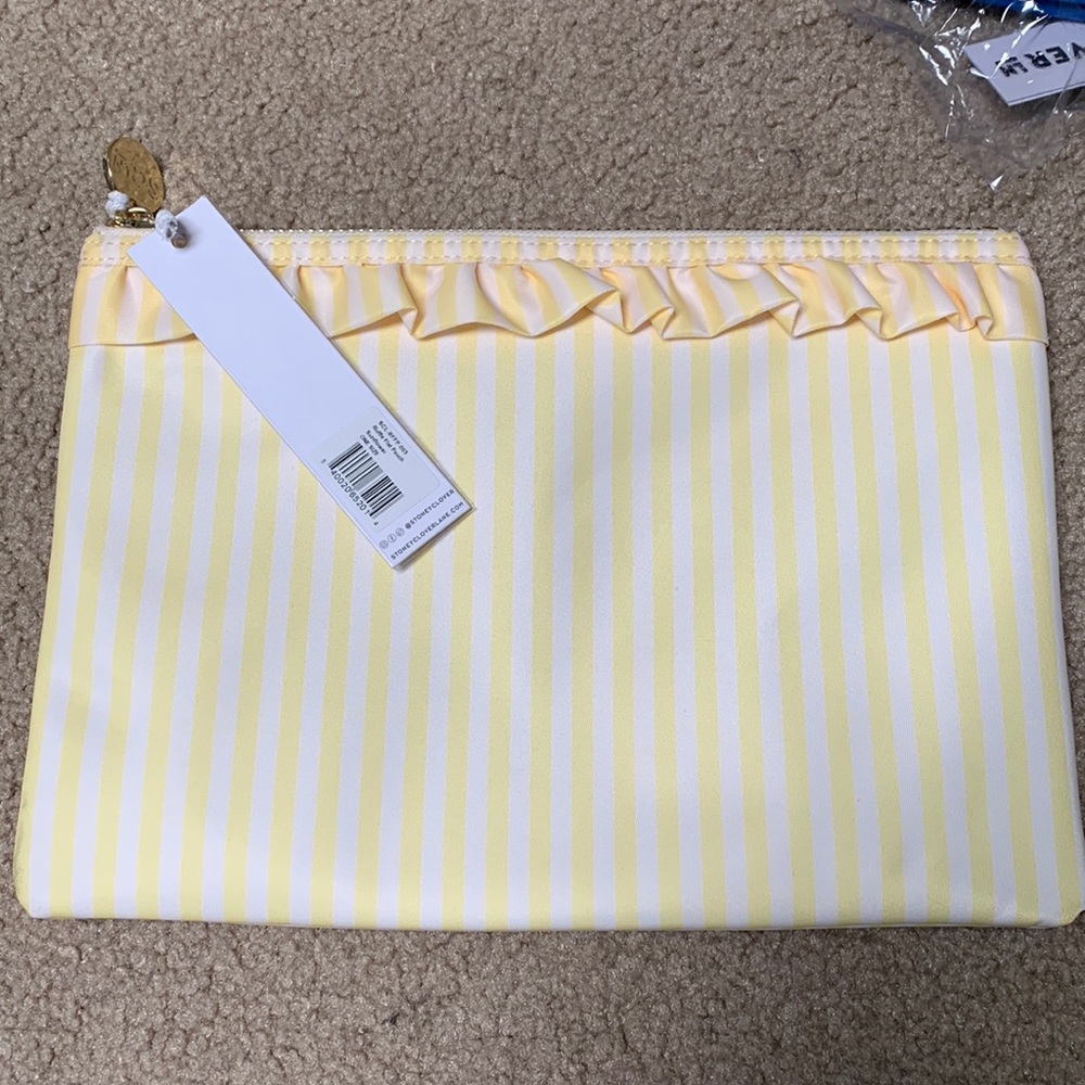 Stoney Clover flat pouch. Sunflower